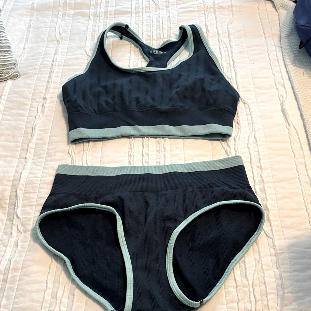 Women's teal and green med swimsuit